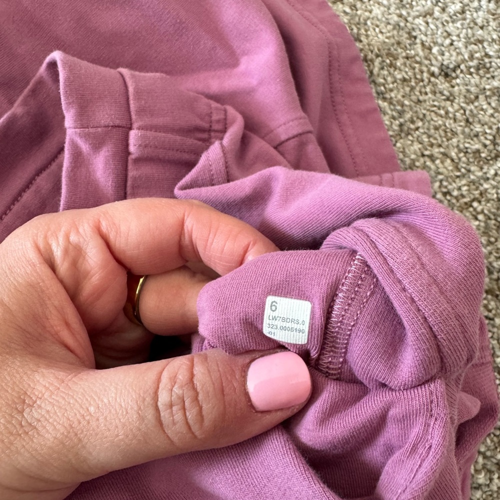 Lululemon Inner Glow High Rise 3” Short Velvet Dust - Picture 4 of 5